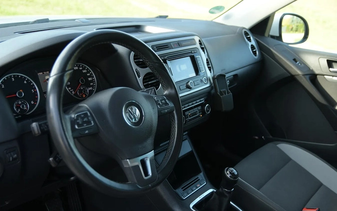 Volkswagen Tiguan cena 59900 przebieg: 153000, rok produkcji 2013 z Dolsk małe 781